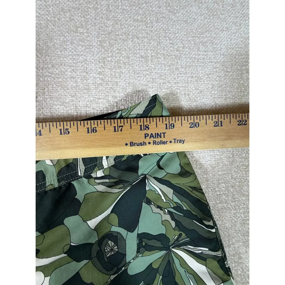 Patagonia Men's 38 Green Camo Swim Trunks Lightweight Pool Beach Shorts